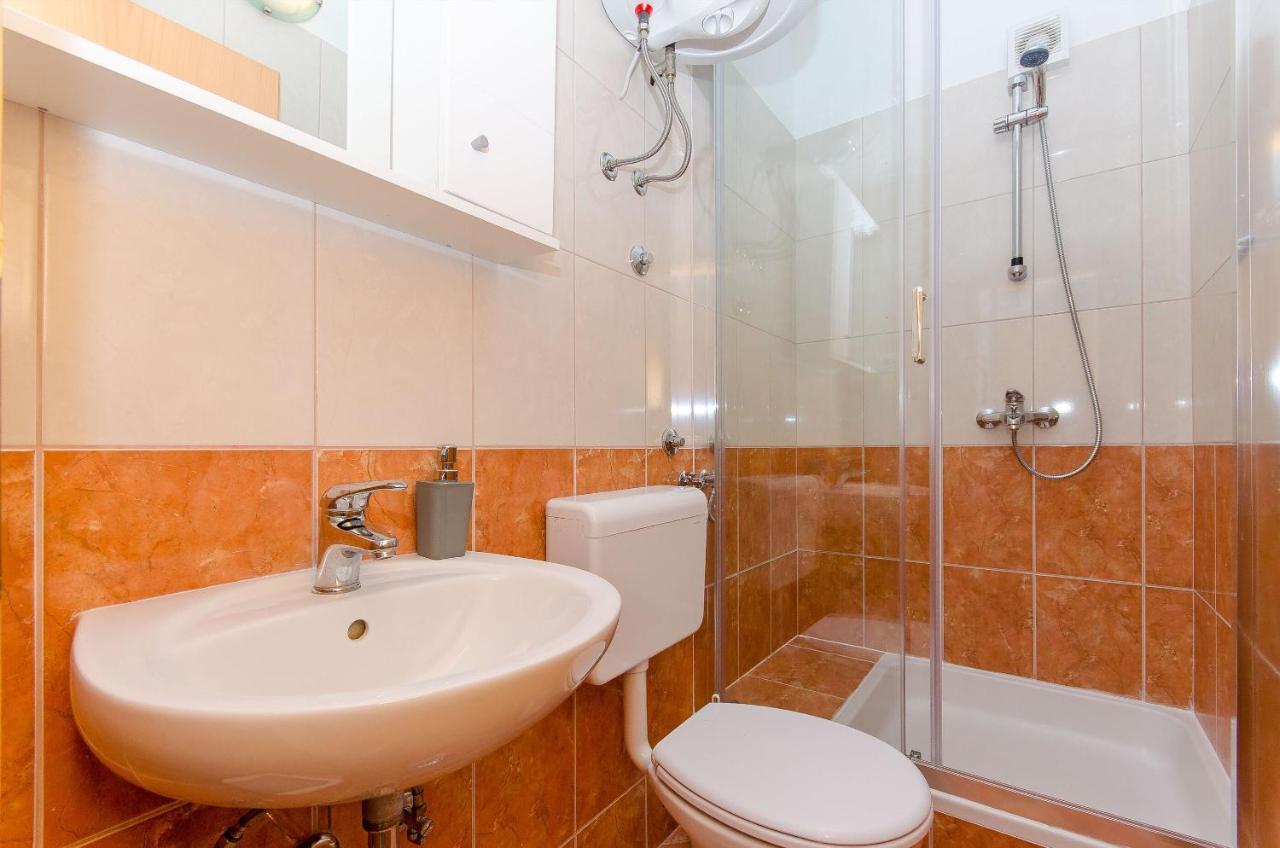 Apartments Seaview Tučepi Eksteriør billede