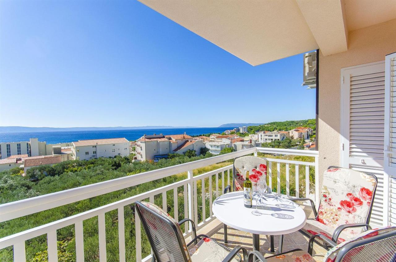 Apartments Seaview Tučepi Eksteriør billede