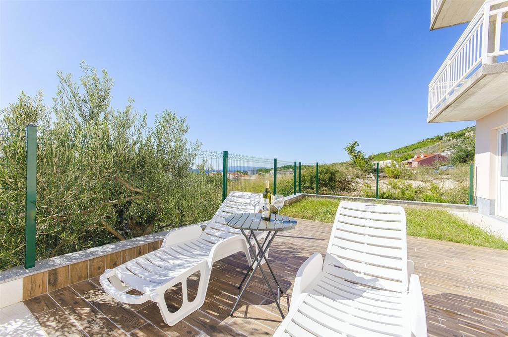 Apartments Seaview Tučepi Eksteriør billede